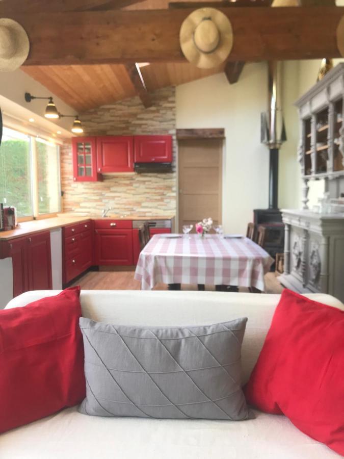 Ferienwohnung - Le Patio - Calme, Chaleureux, Unique Besançon Exterior foto